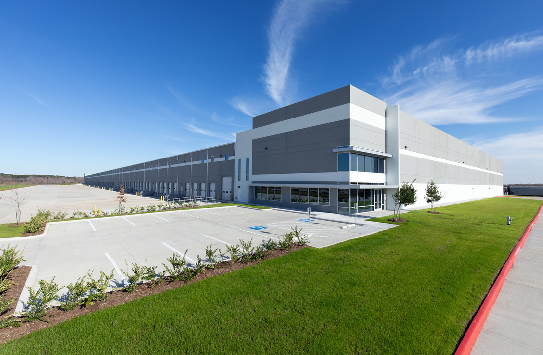 rendering of Port 10 Logistics Center building